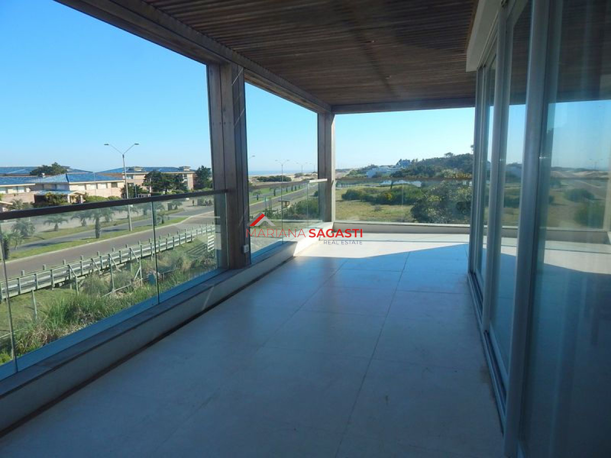 Apartamento ID.2242 - Apartamento en Punta del Este, Península