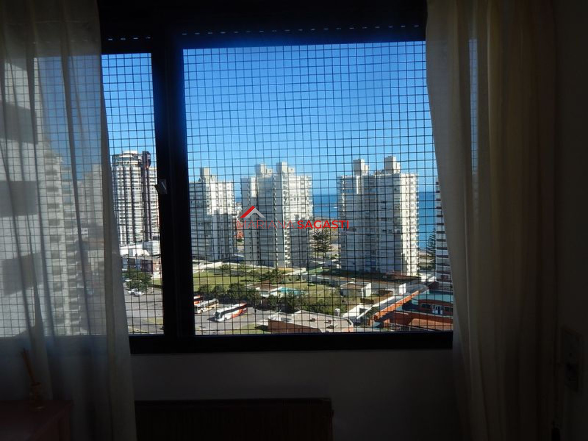 Apartamento ID.2399 - Apartamento en Punta del Este, Brava