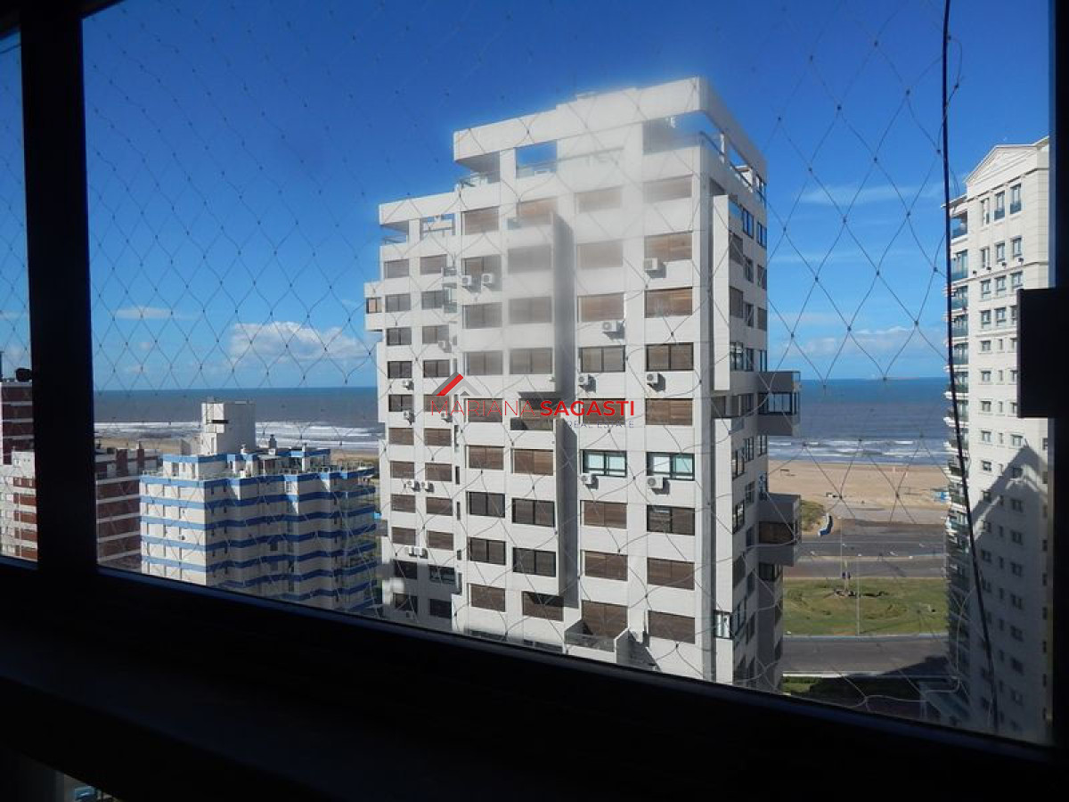 Apartamento ID.2400 - Apartamento en Punta del Este, Brava