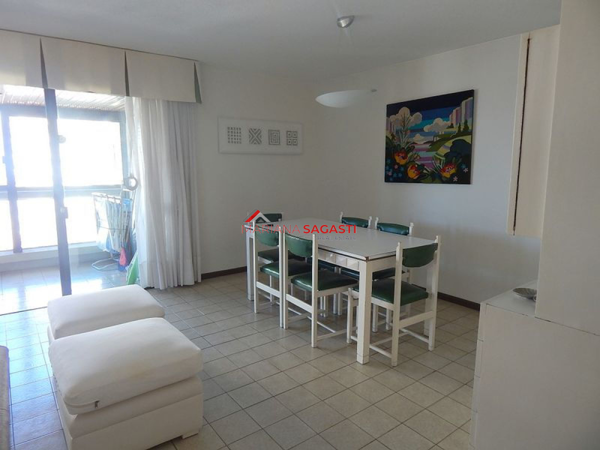 Apartamento ID.2400 - Apartamento en Punta del Este, Brava