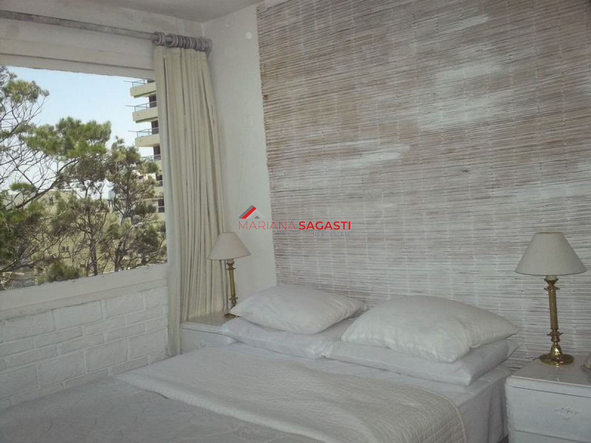 Apartamento ID.2428 - Apartamento en Punta del Este, Península