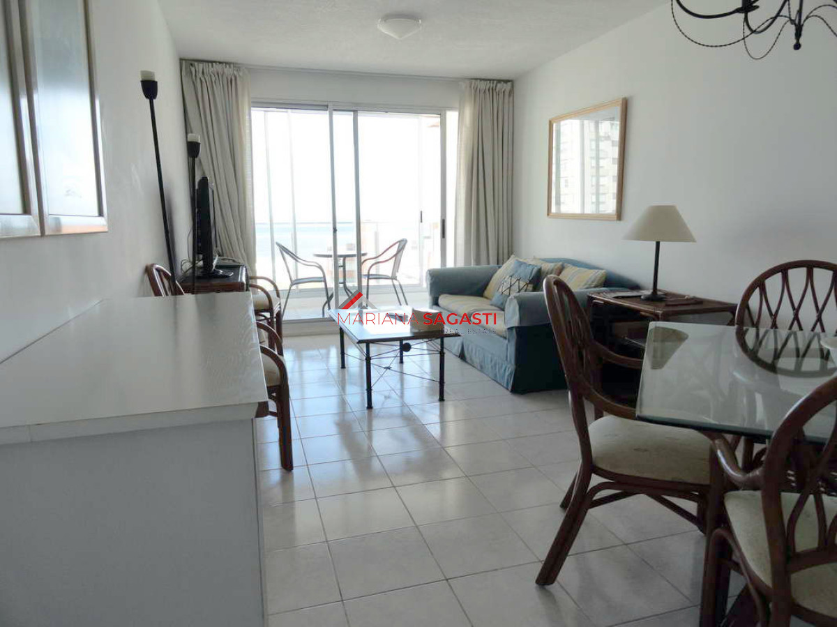 Apartamento ID.2437 - Apartamento en Punta del Este, Brava
