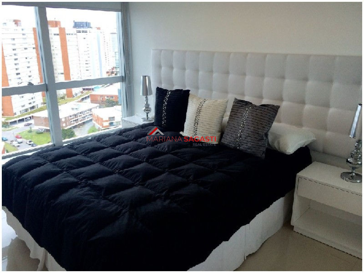 Apartamento ID.2439 - Apartamento en Punta del Este, Mansa