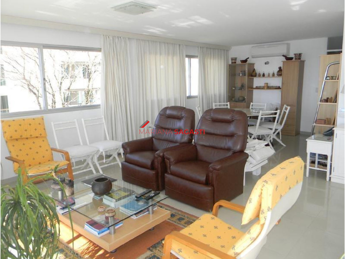 Apartamento ID.2500 - Apartamento en Punta del Este, Península