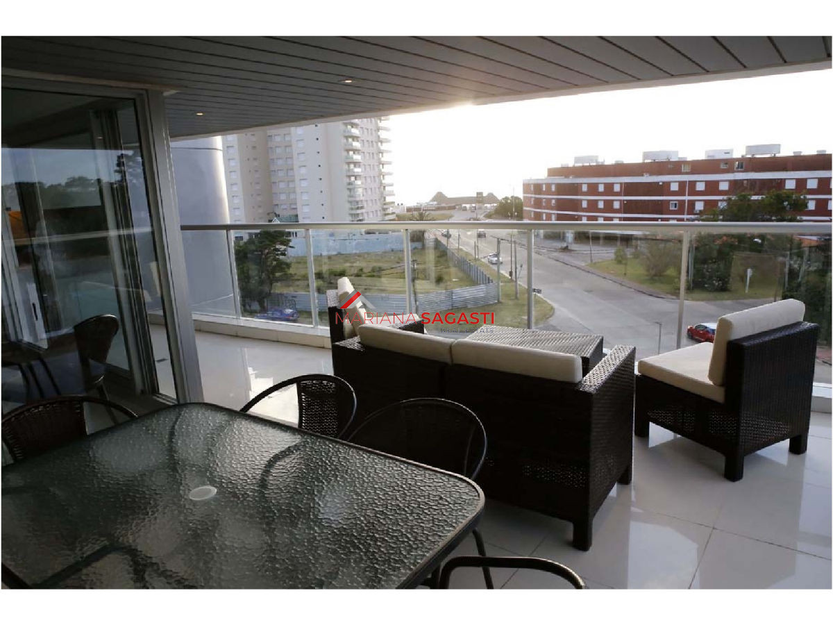 Apartamento ID.2502 - Apartamento en Punta del Este, Mansa