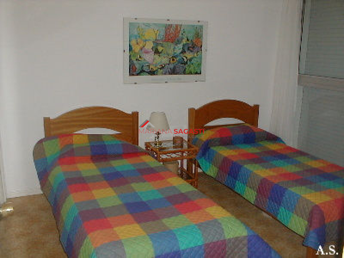 Apartamento ID.606 - Apartamento en Punta del Este, Península