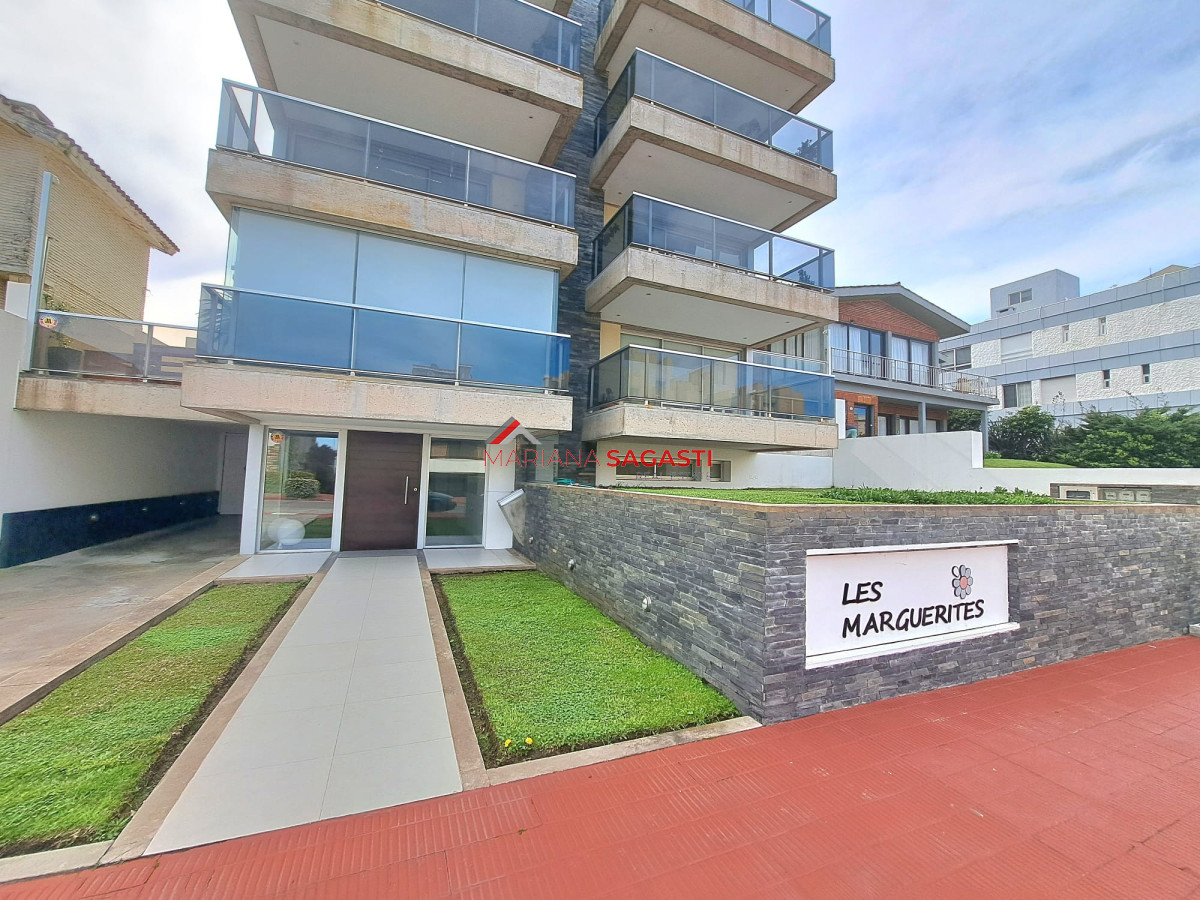 Penu00ednsula - GoPunta - Portal Inmobiliario de Punta del Este - Maldonado