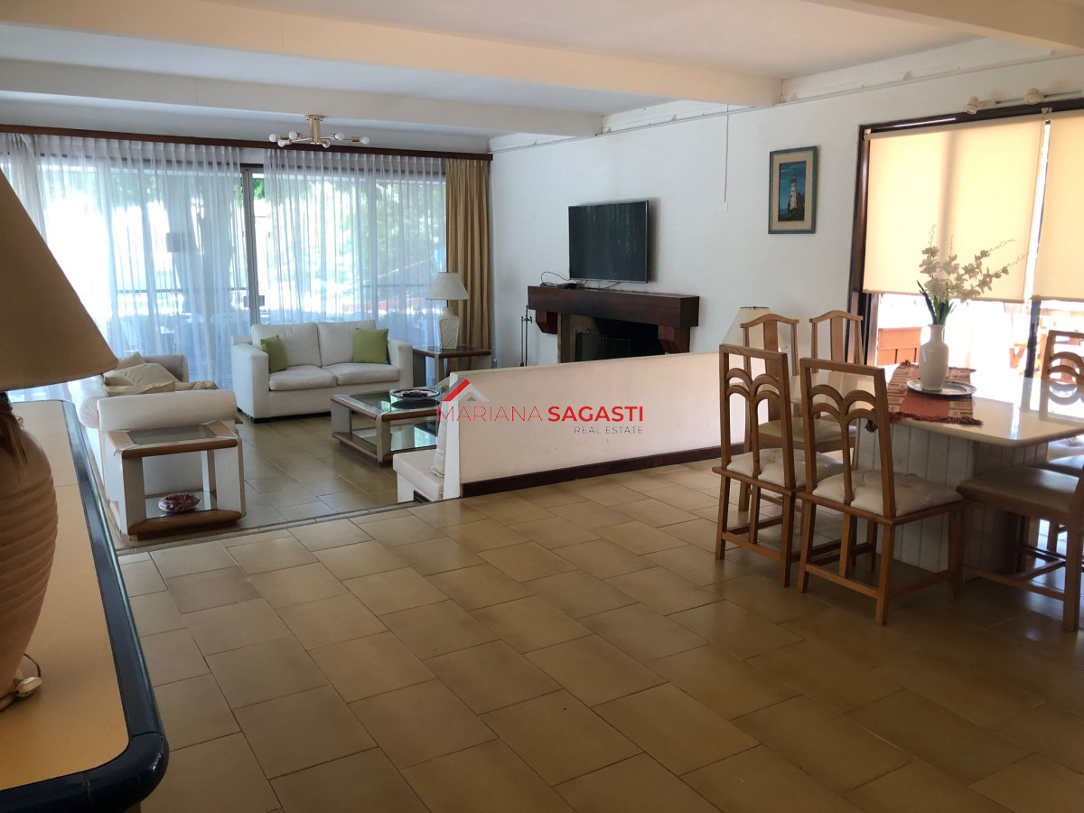 Casa ID.3772 - Casa en Punta del Este, Lugano