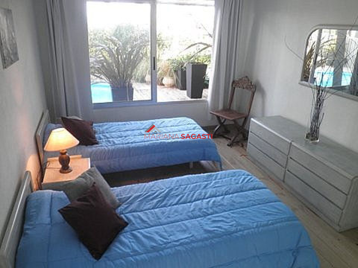 Casa ID.3063 - Casa en Manantiales, Manantiales