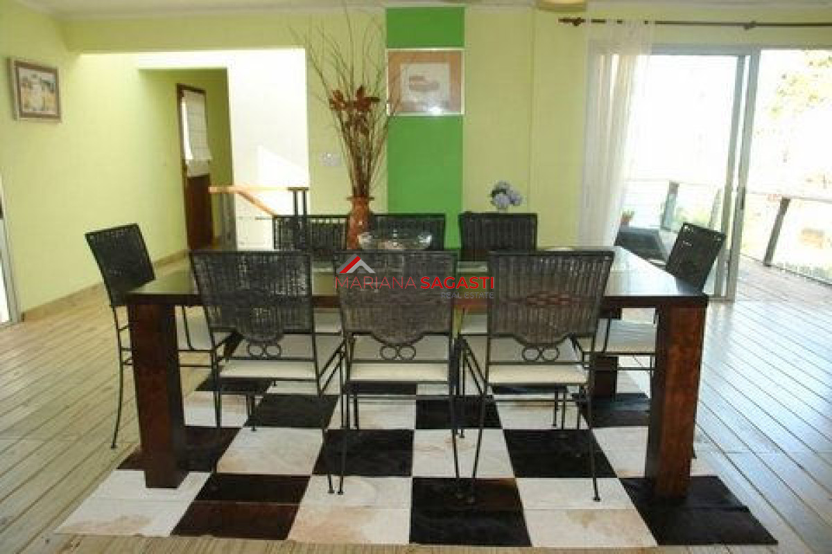 Casa ID.3063 - Casa en Manantiales, Manantiales