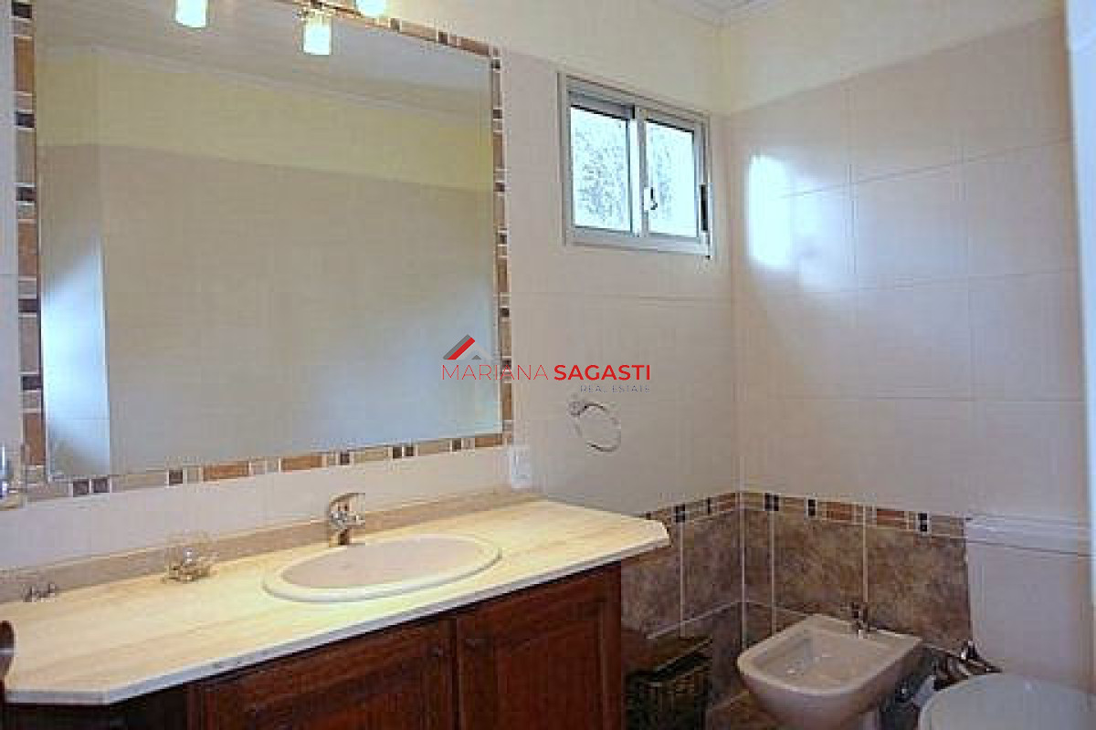 Casa ID.3063 - Casa en Manantiales, Manantiales