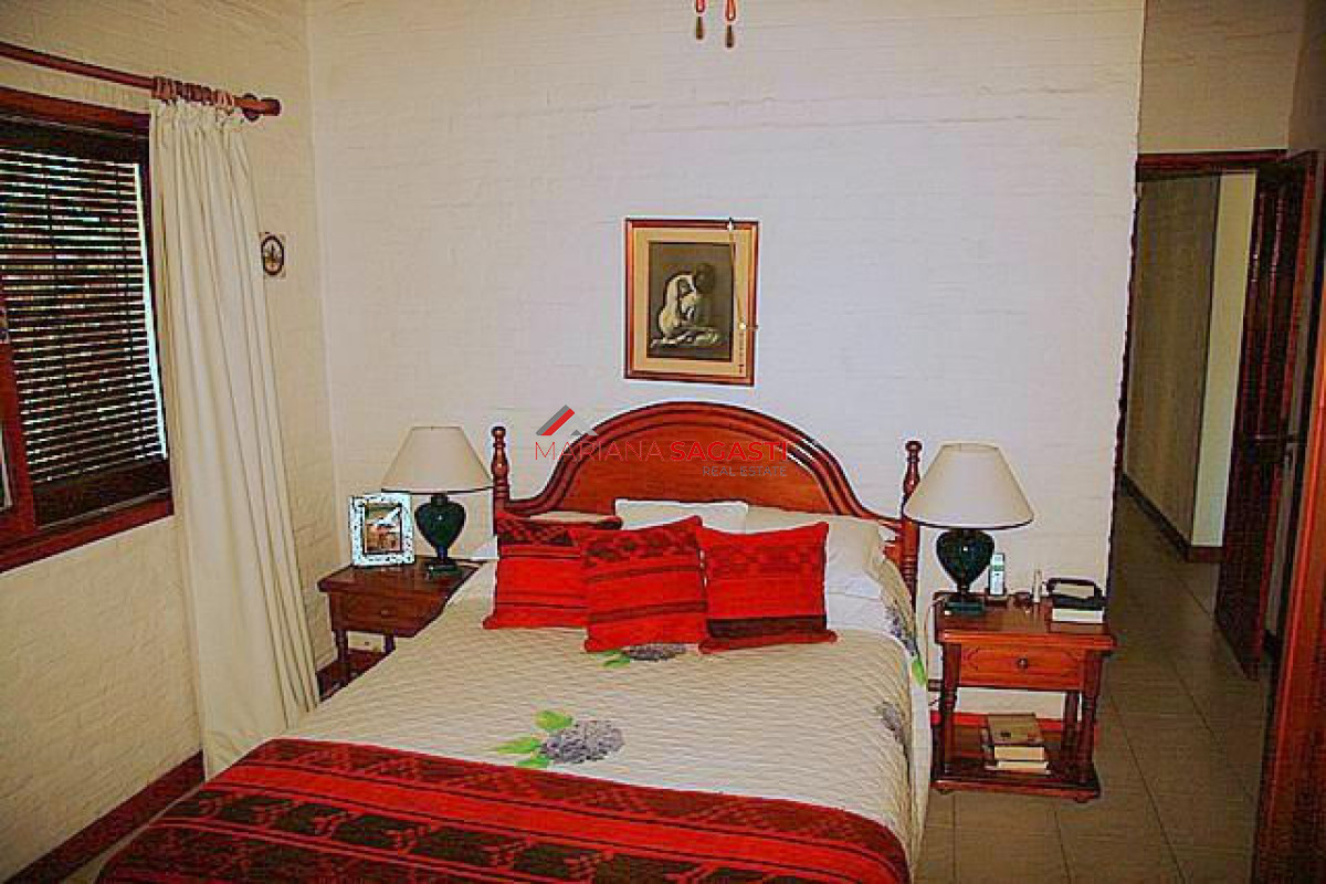 Casa ID.3080 - Casa en Punta del Este, Cantegril