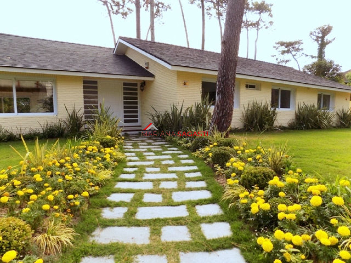 Casa ID.3222 - Casa en Punta del Este, Mansa