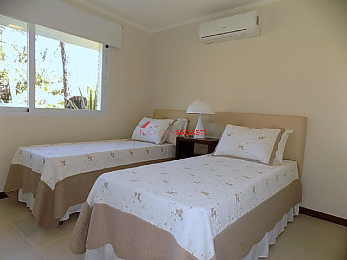 Casa ID.3222 - Casa en Punta del Este, Mansa