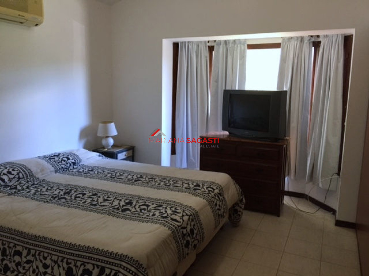 Casa ID.3227 - Casa en Punta del Este, Cantegril