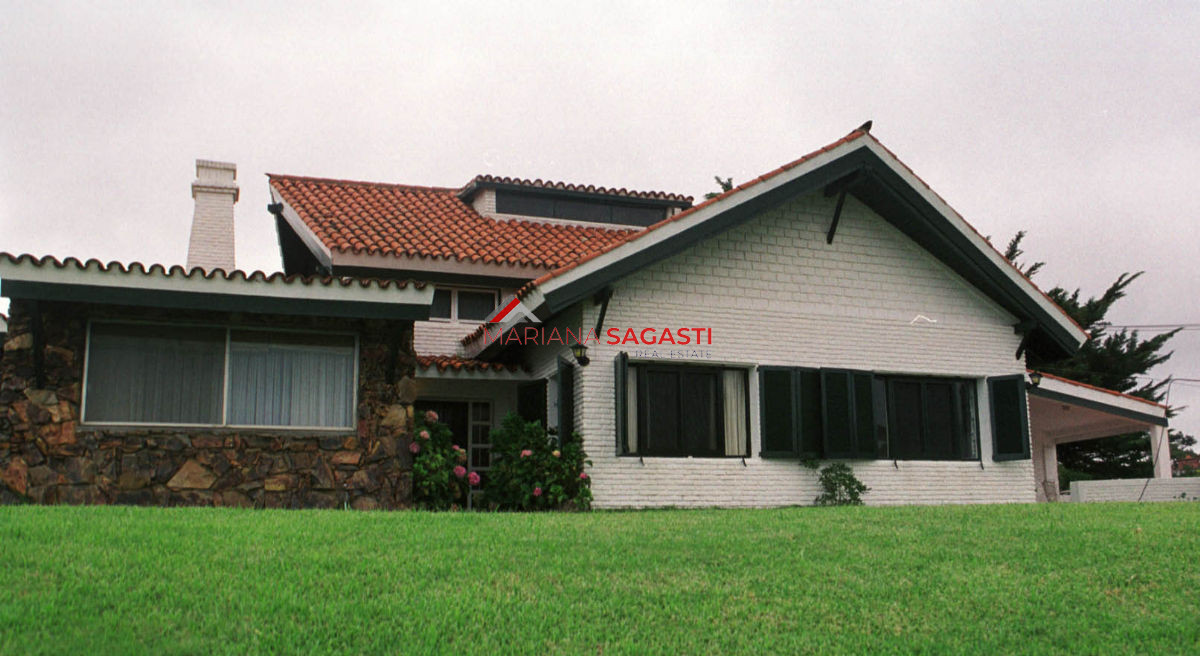 Casa ID.2729 - Casa en Punta del Este, Pinares