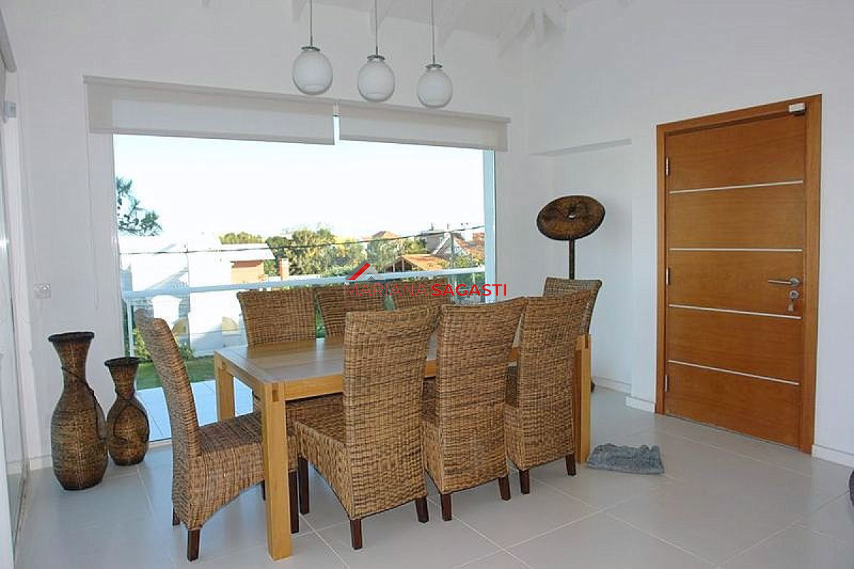 Casa ID.2852 - Casa en Manantiales, Manantiales