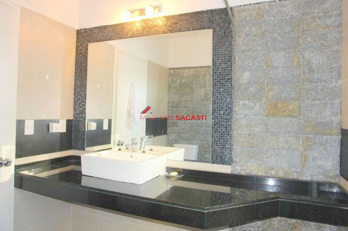 Casa ID.2852 - Casa en Manantiales, Manantiales