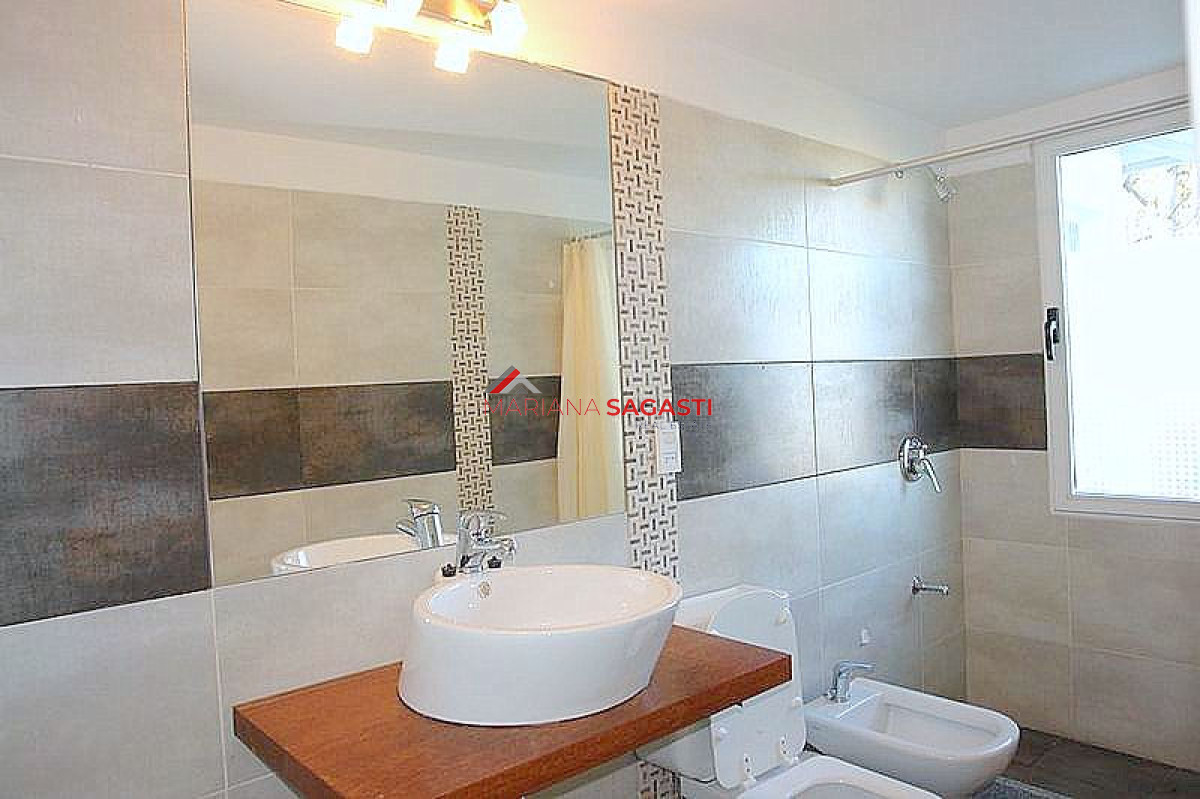 Casa ID.2852 - Casa en Manantiales, Manantiales