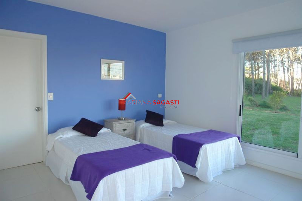 Casa ID.2852 - Casa en Manantiales, Manantiales
