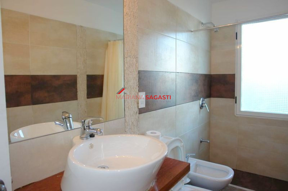 Casa ID.2852 - Casa en Manantiales, Manantiales
