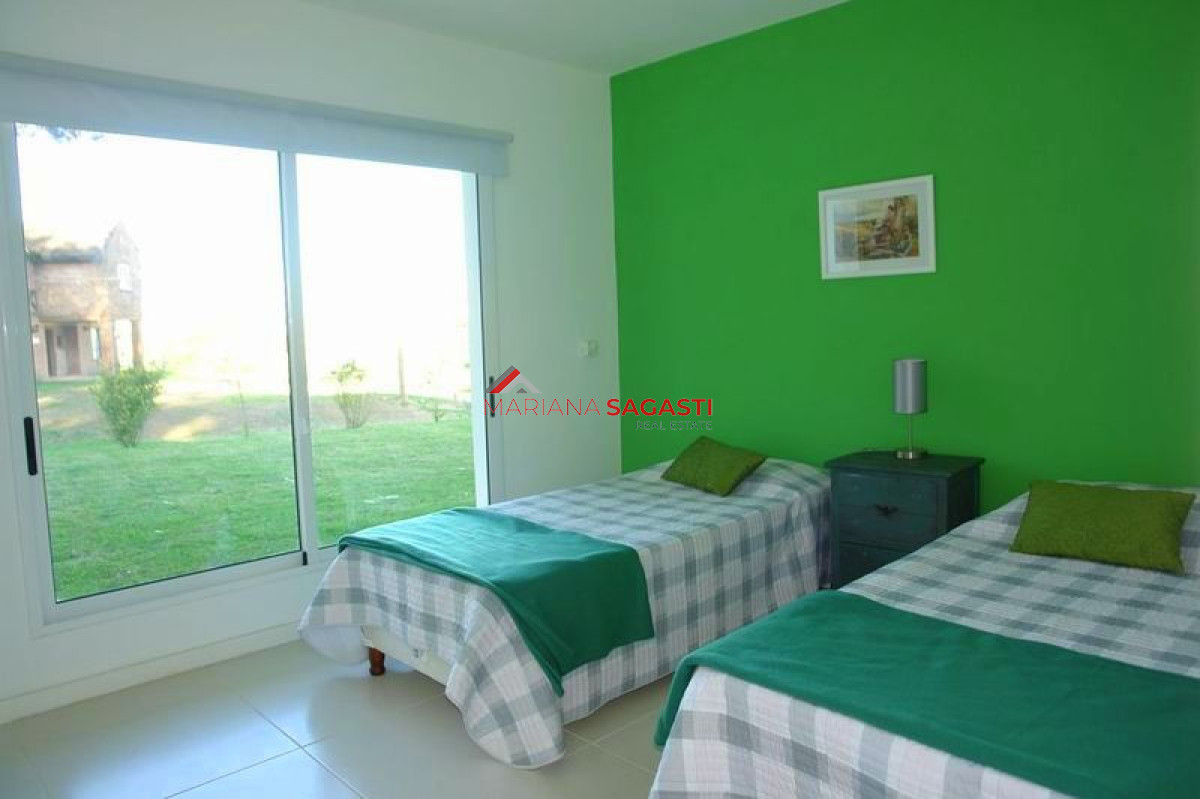 Casa ID.2852 - Casa en Manantiales, Manantiales