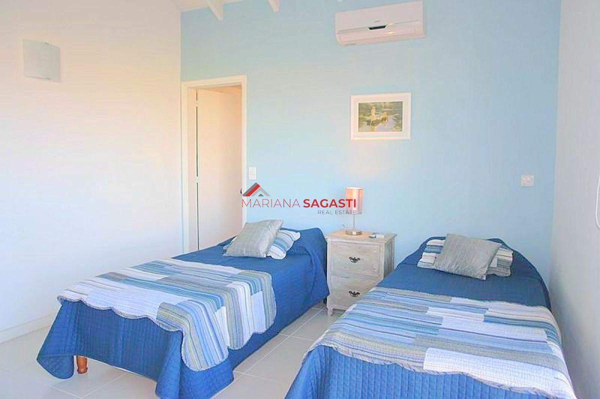 Casa ID.2852 - Casa en Manantiales, Manantiales