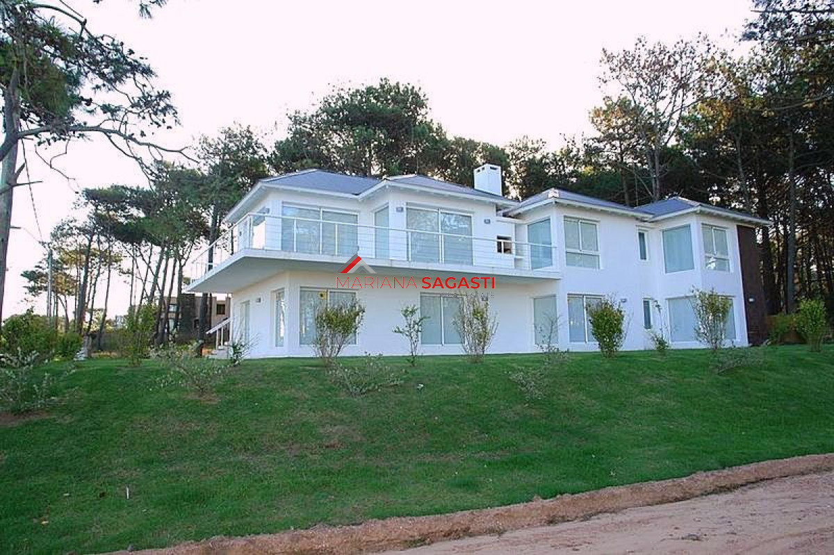 Casa ID.2852 - Casa en Manantiales, Manantiales