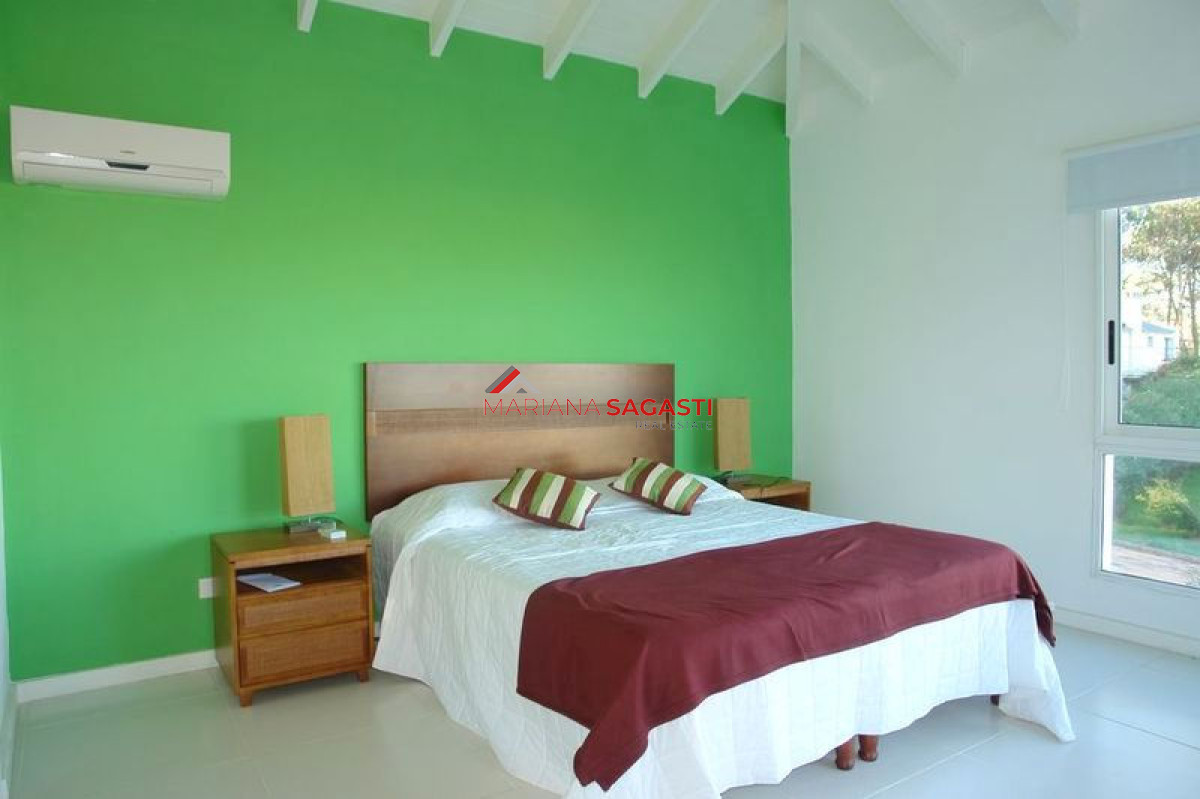 Casa ID.2852 - Casa en Manantiales, Manantiales
