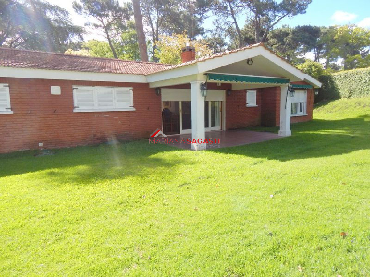 Casa ID.2553 - Casa en Punta del Este, Mansa