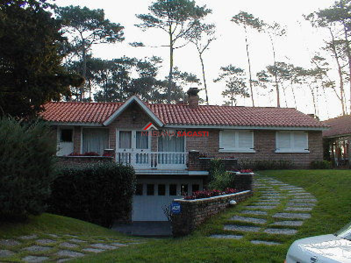 Casa ID.2564 - Casa en Punta del Este, Pinares
