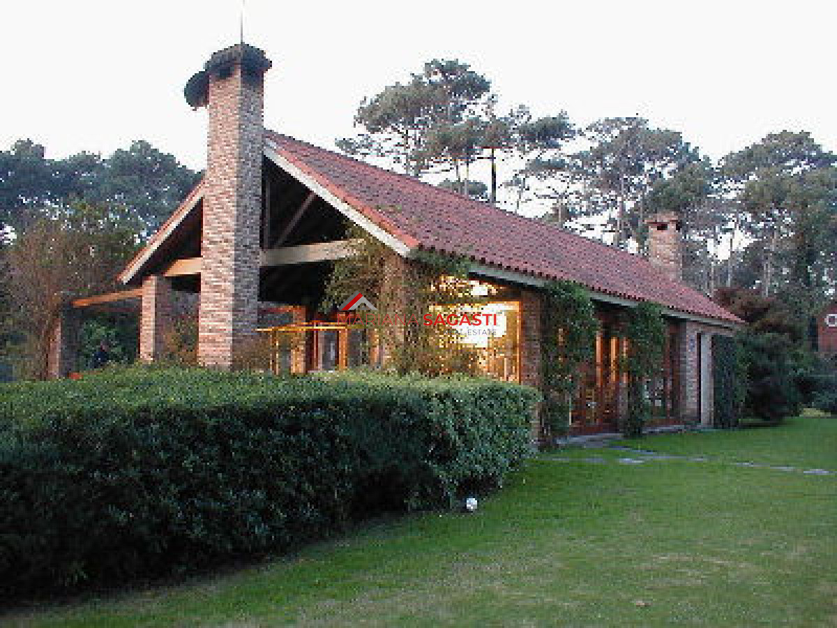 Casa ID.2564 - Casa en Punta del Este, Pinares