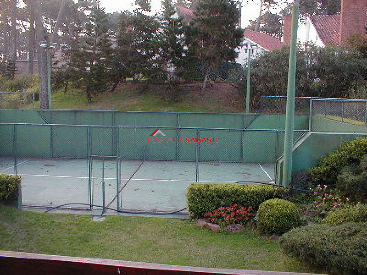 Casa ID.2564 - Casa en Punta del Este, Pinares