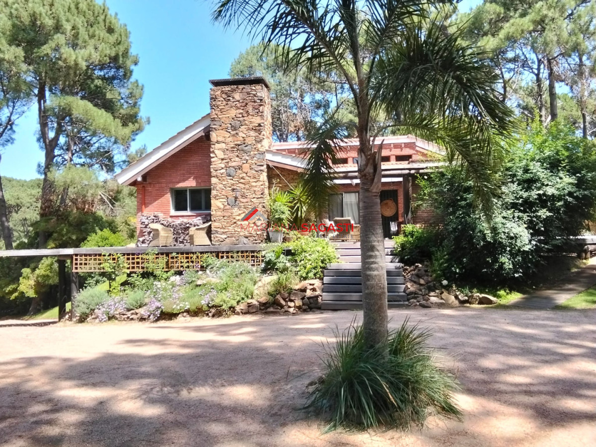 Casa ID.4276 - Casa en Punta Ballena, Club del Lago