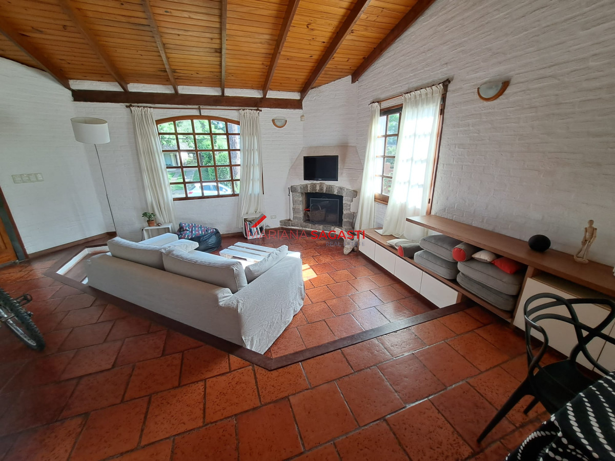 Casa ID.3543 - Casa en Punta del Este, Pinares