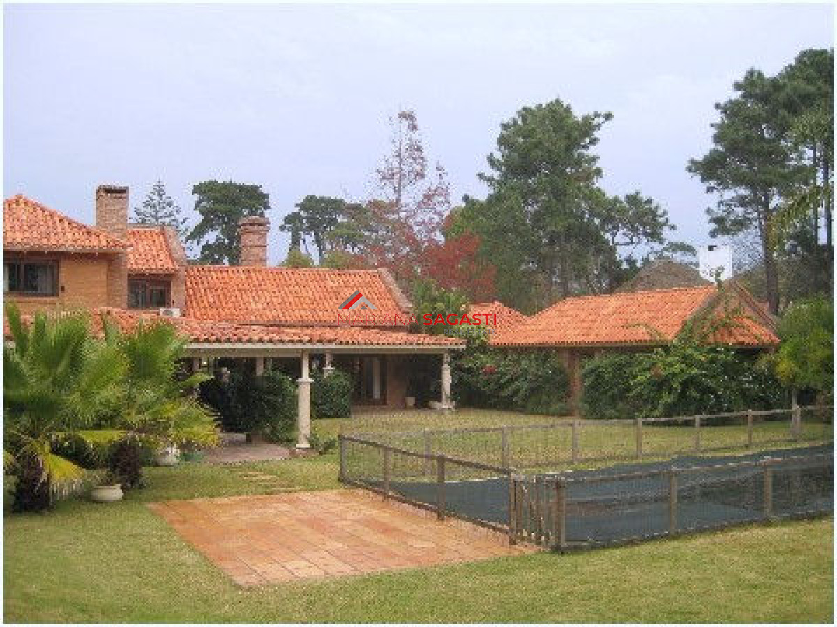 Casa ID.3150 - Casa en Punta del Este, Golf