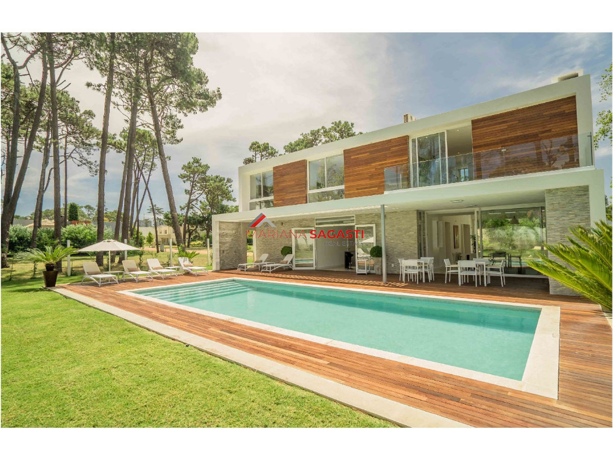 Casa ID.3252 - Casa en Punta del Este, Mansa