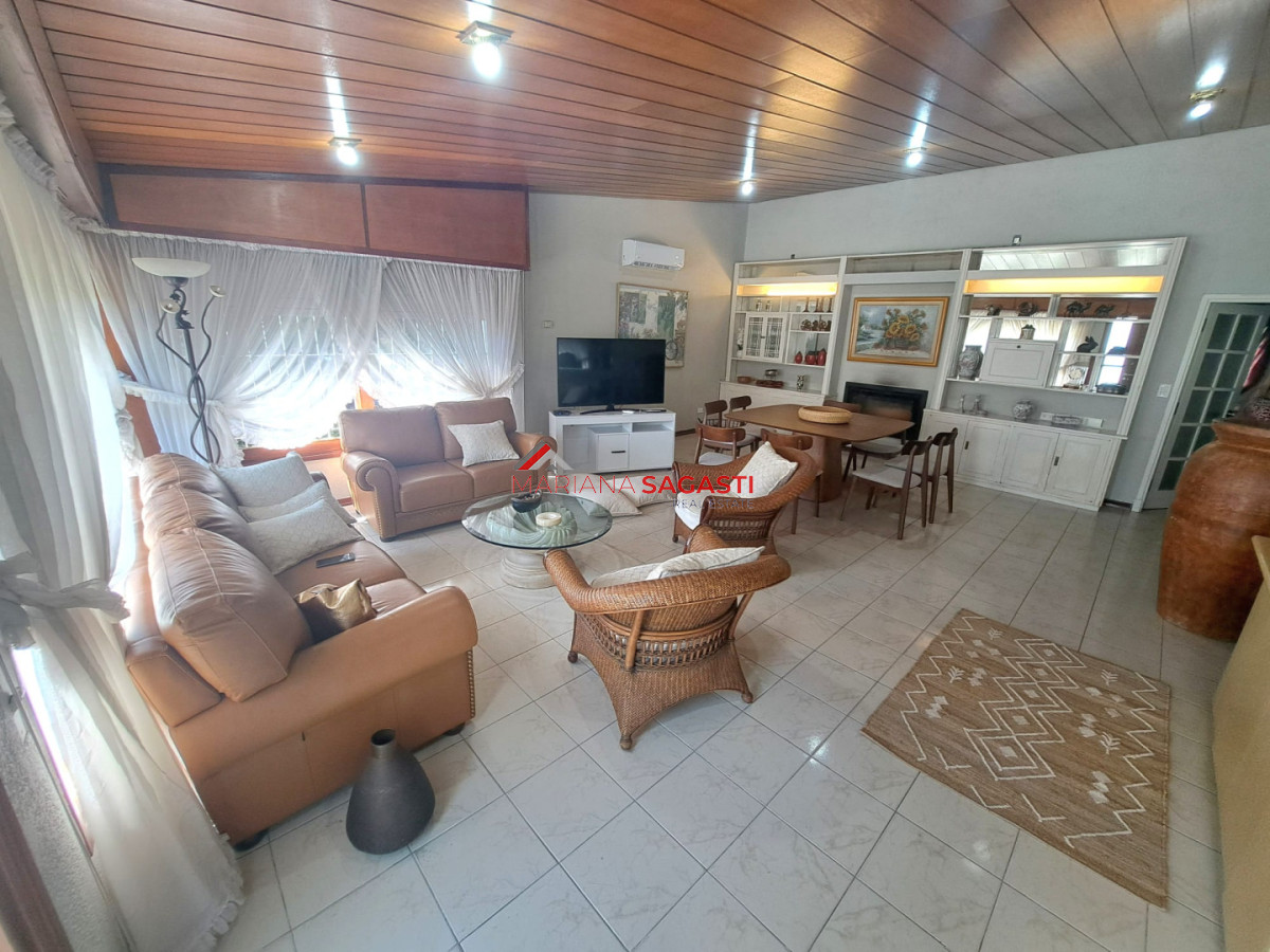 Casa ID.2845 - Casa en Punta del Este, Mansa