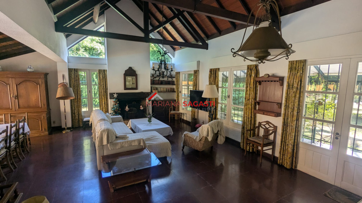 Casa ID.2667 - Excelente propiedad en mansa 