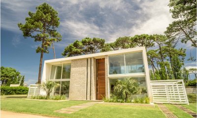 Casa en Punta del Este, Mansa