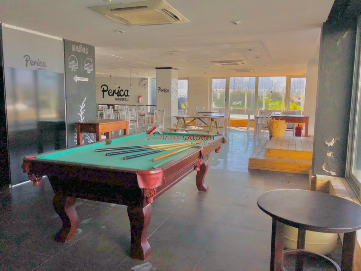 Local Comercial ID.3839 - Local en Punta del Este, Península