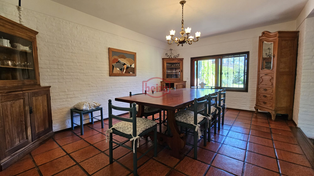 Casa ID.165949 - Alquiler temporario de Casa 4 DORMITORIOS en GOLF, PUNTA DEL ESTE