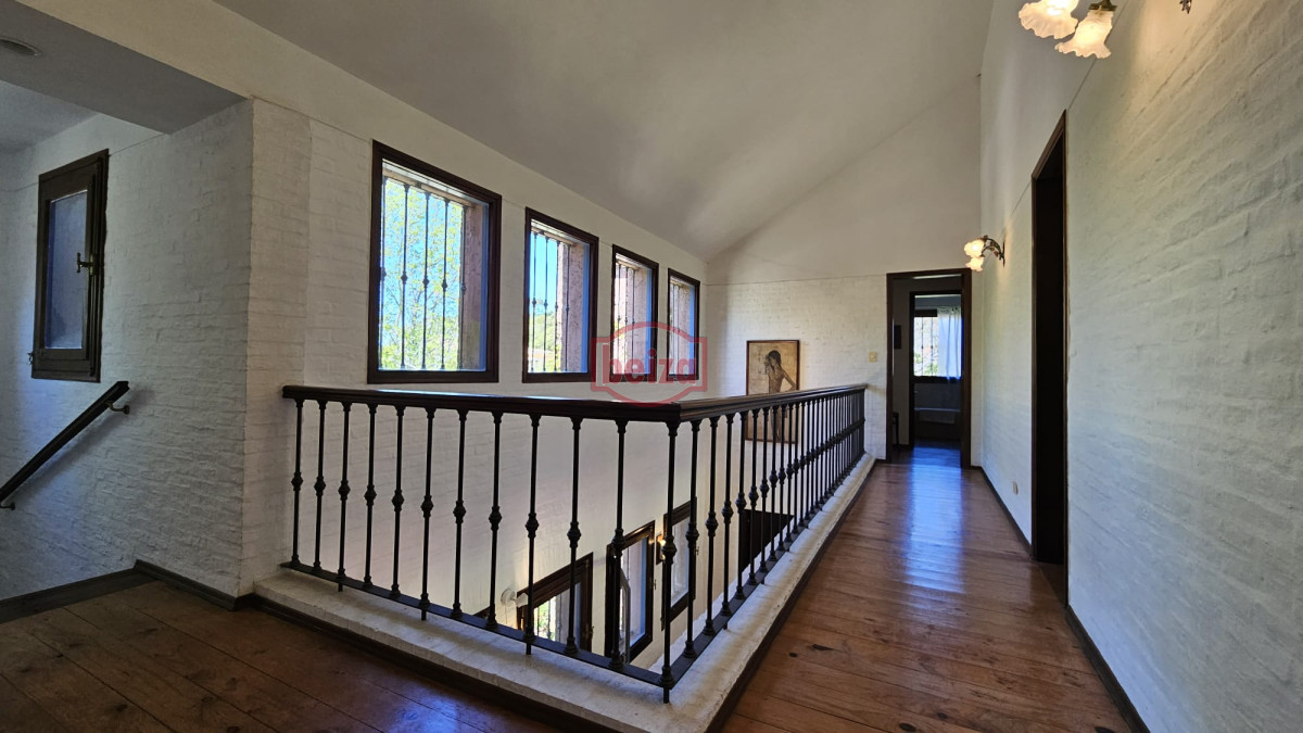 Casa ID.165949 - Alquiler temporario de Casa 4 DORMITORIOS en GOLF, PUNTA DEL ESTE