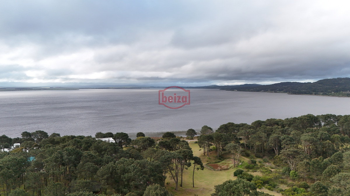 Terreno ID.166258/ - Venta de Lote en club del Lago 2628m2.