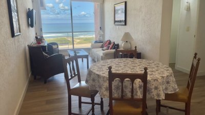 Venta Apartamento en Mare Nosturm 2 dormitorios y medio frente al mar
