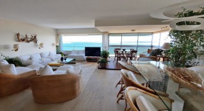 Excelente unidad en venta, playa mansa - Ref : EQP1628