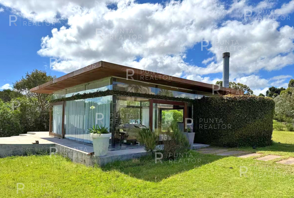 Casa ID.2374 - Mega chacra en José Ignacio. 929 m2 construidos