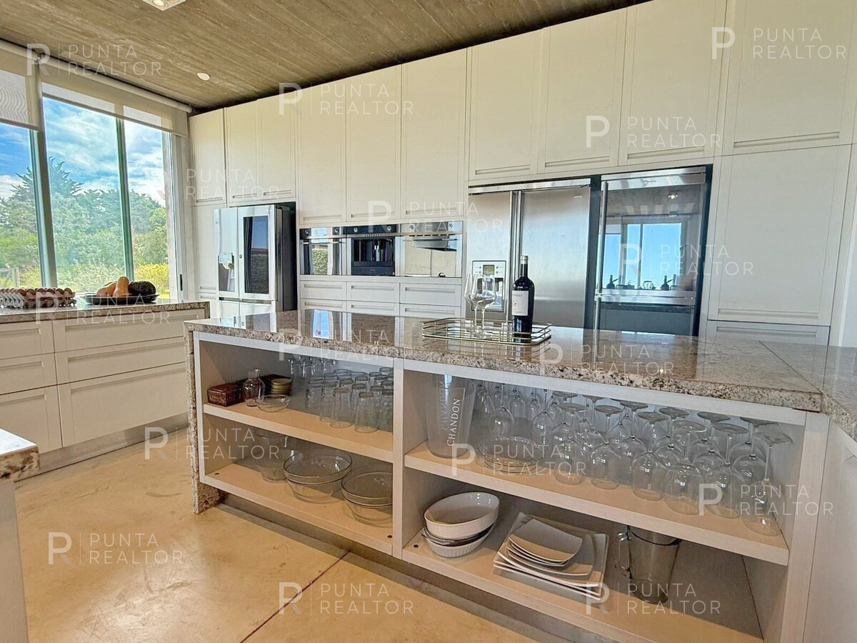 Casa ID.2374 - Mega chacra en José Ignacio. 929 m2 construidos