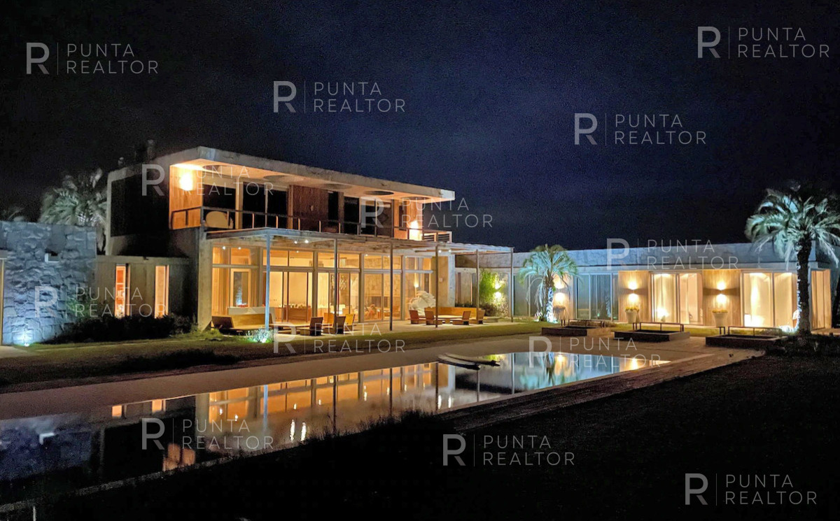 Casa ID.2374 - Mega chacra en José Ignacio. 929 m2 construidos