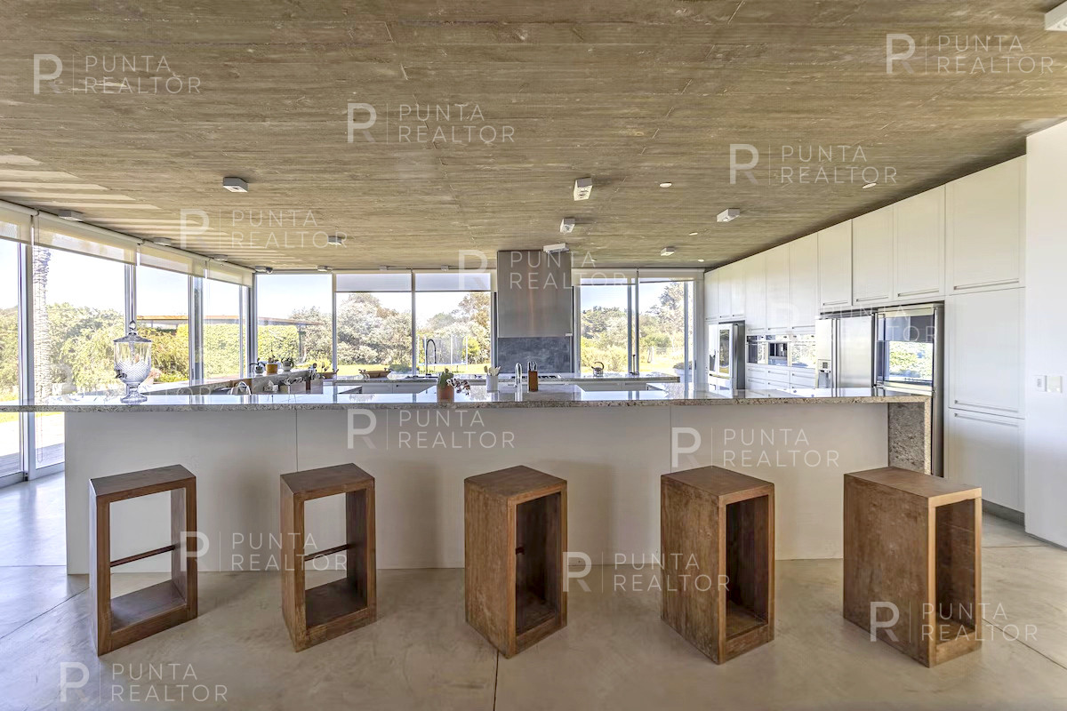 Casa ID.2374 - Mega chacra en José Ignacio. 929 m2 construidos